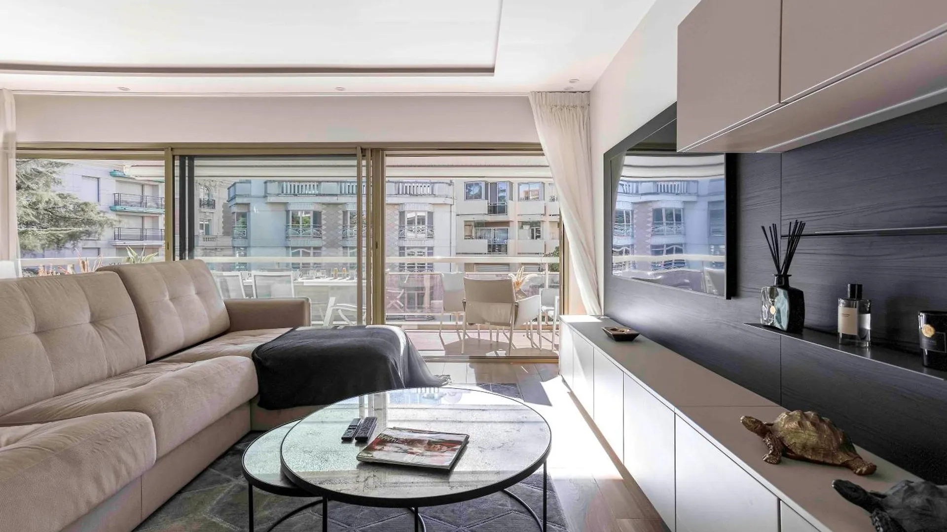 Apartment Villa Cina Proche Carlton Croisette Cannes France